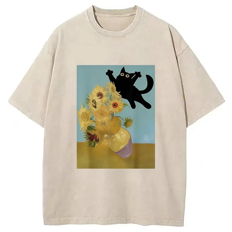 Playing Cat Sunflower Washed T-Shirt Retro Humor Outfit Idea Gifts For Besties Playing Cat Sunflower Washed T-Shirt Retro Humor Outfit Idea Gifts For Besties
