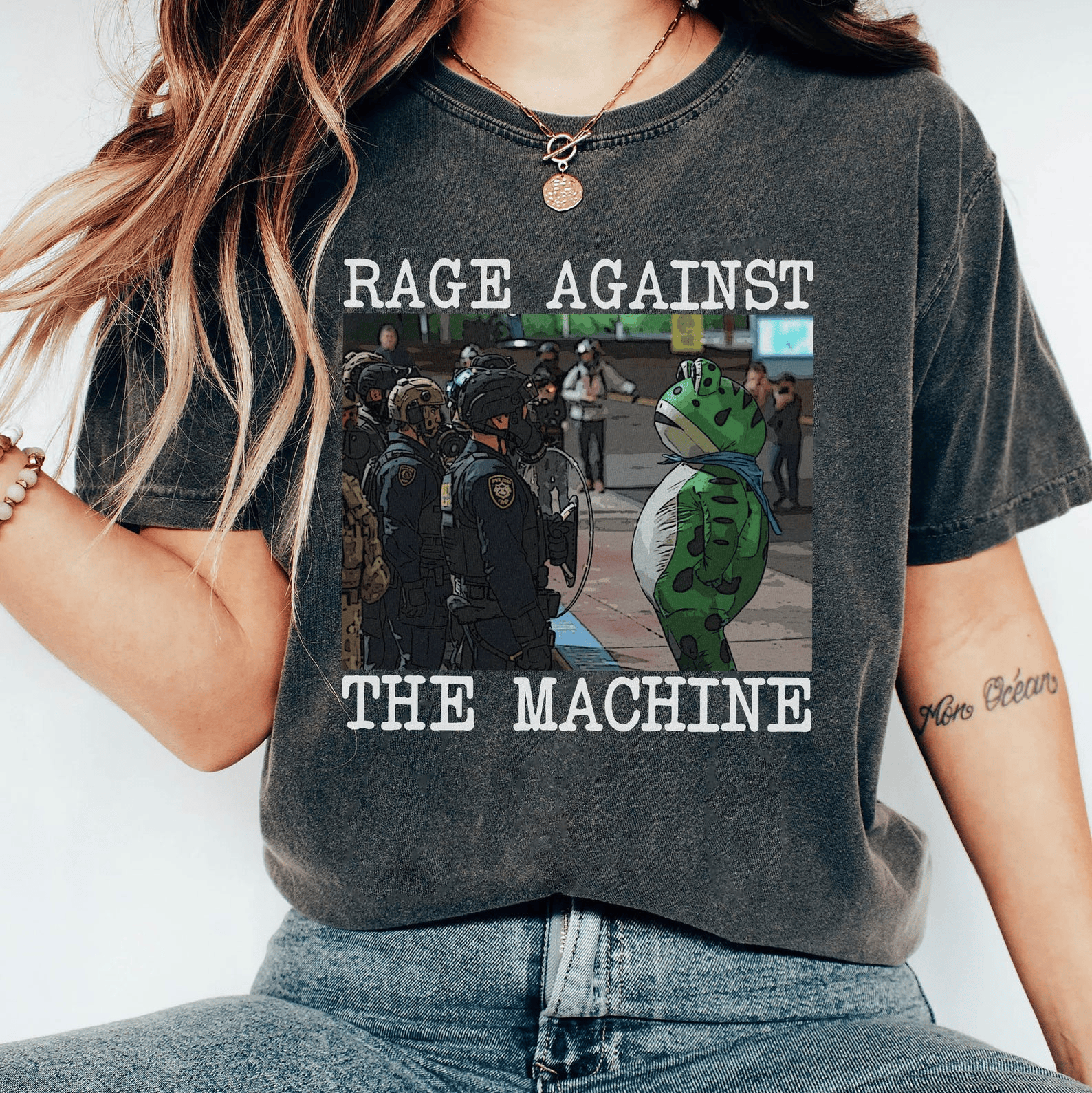 Portland Frog Protest Shirt Anti Fascism Anti ICE Shirt Patriotic Gift for Democrats