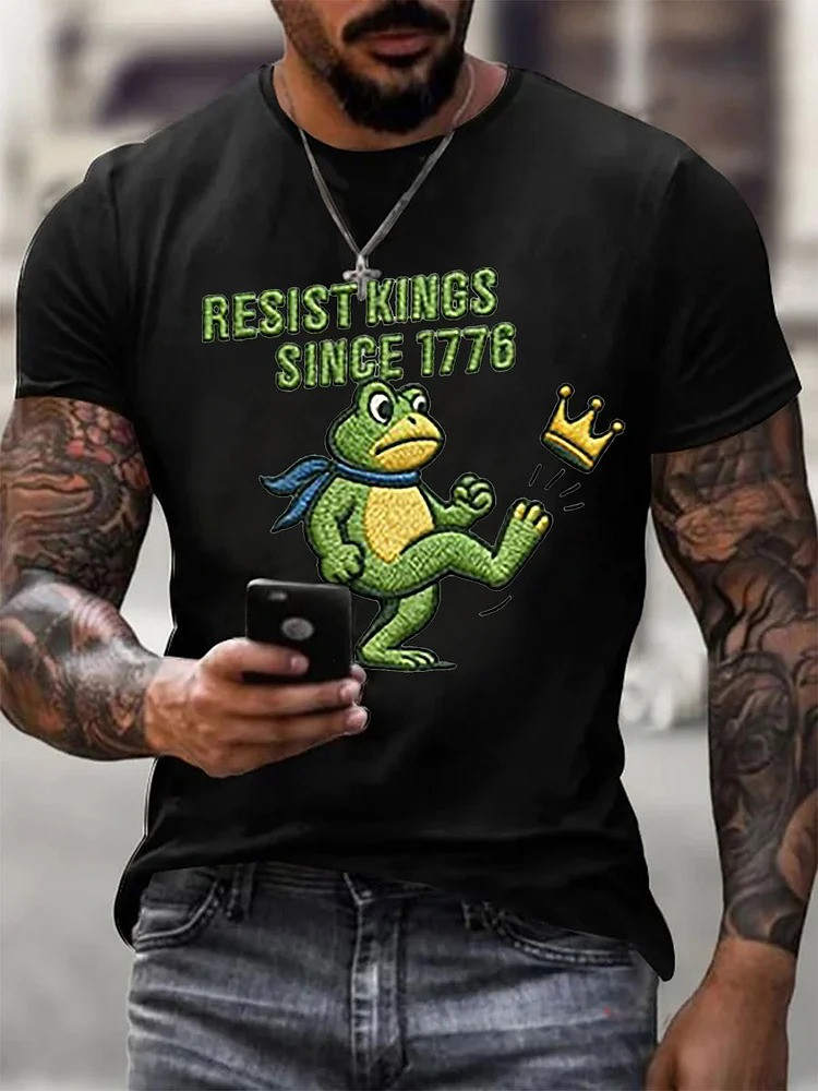 Portland Frog Resist T-Shirt Resist Kings Since 1776 Merch Gifts For Men