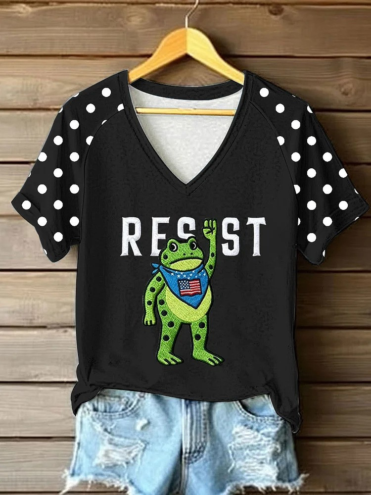 Portland Frog Resist V-Neck Shirt No Kings Protest Abolish ICE Merch Gifts