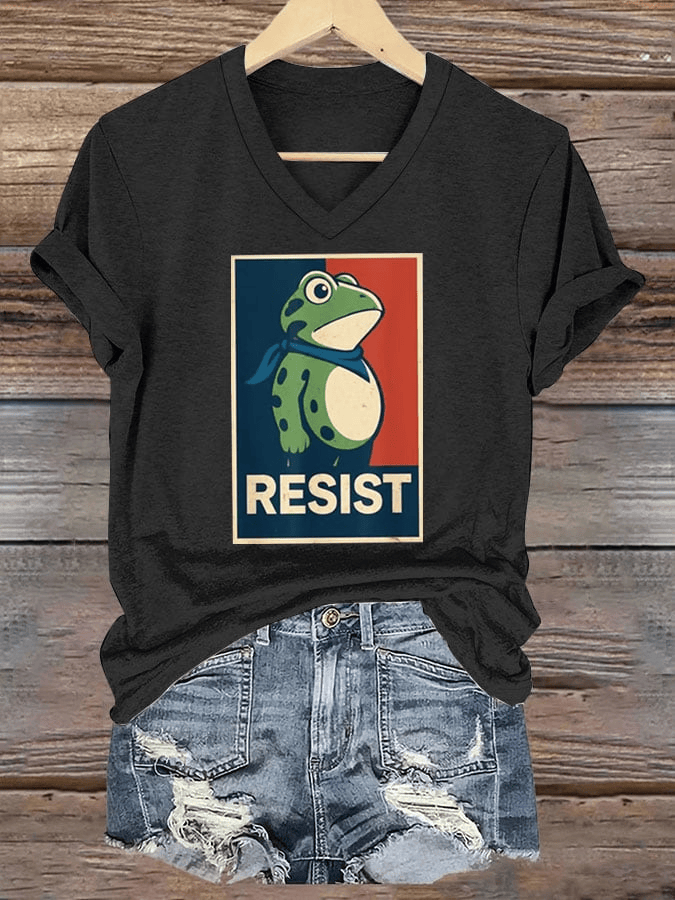 Portland Frog V-neck Shirt No Kings T-Shirt Protest Tee Democrats Merch Gift
