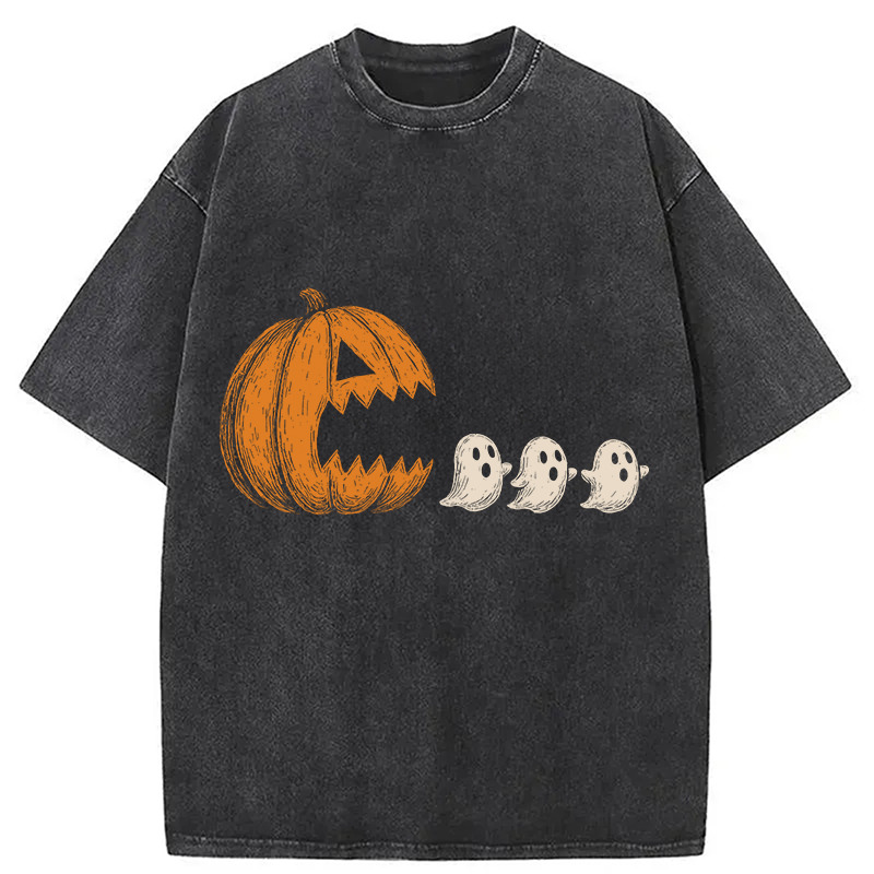 Pumpkin Chasing Ghost Washed T-Shirt Casual Vintage Everyday Look Gifts For Sister