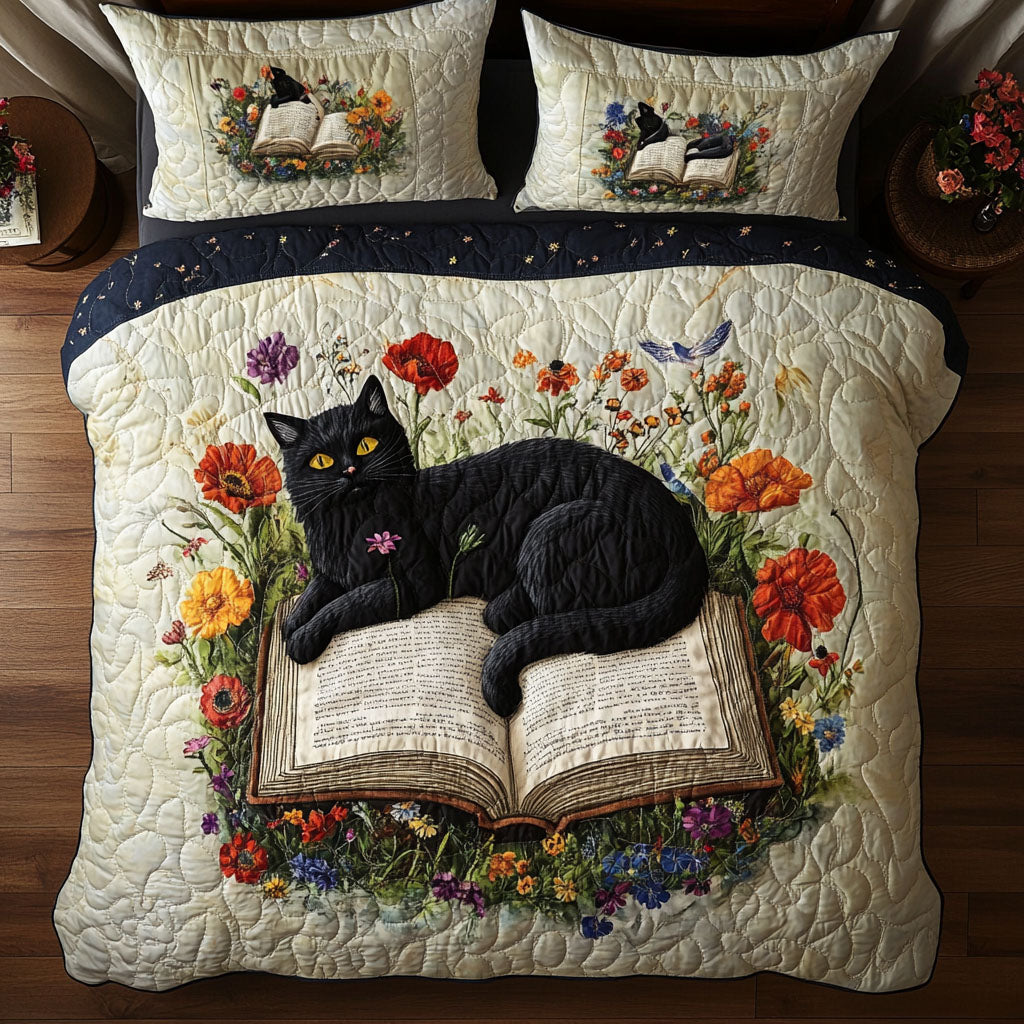 Purr and Read Quilted Bedding Set Bed Decor Awesome Gifts For Book Lovers