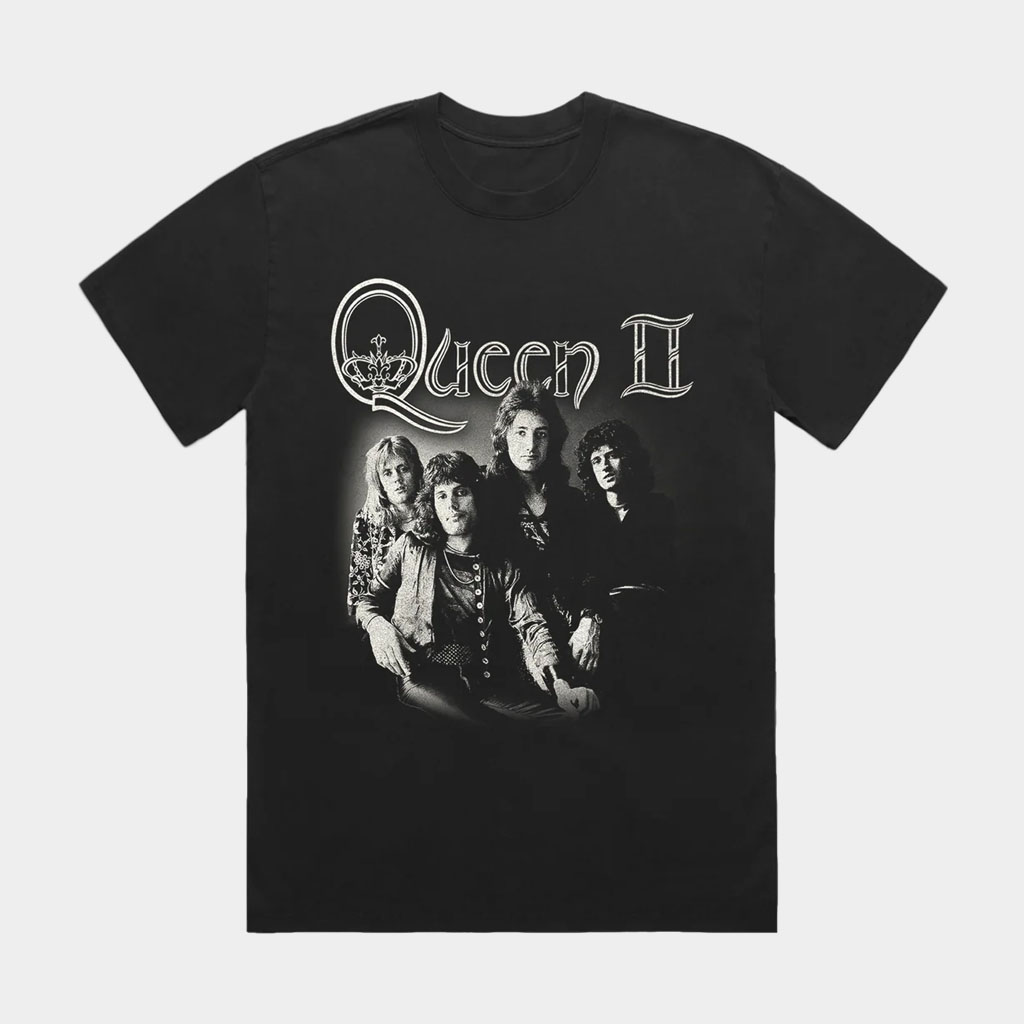 Queen Online Merch 2026 Queen II Photo Black T-Shirt Best Gifts For Boyfriend