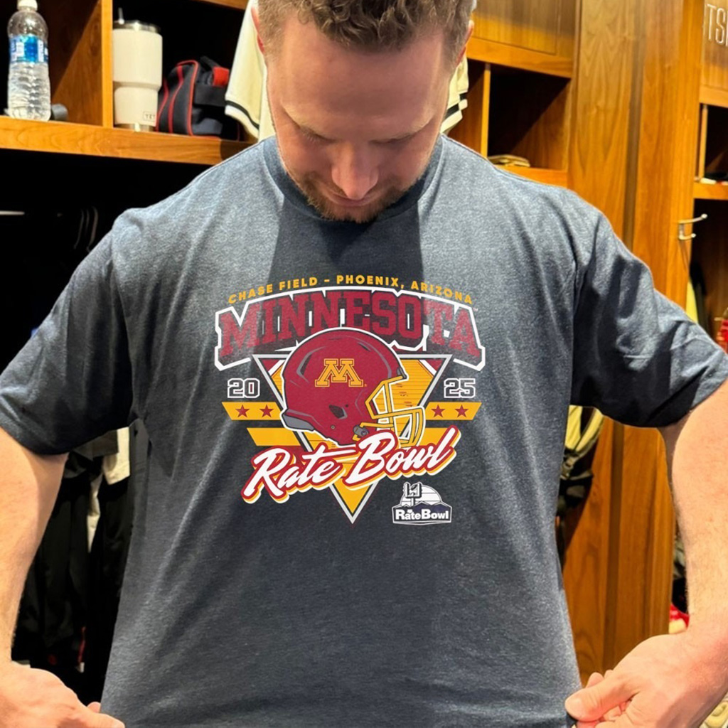 Rate Bowl 2025 University Of Minnesota Golden Gophers Shield Of Dreams T Shirt