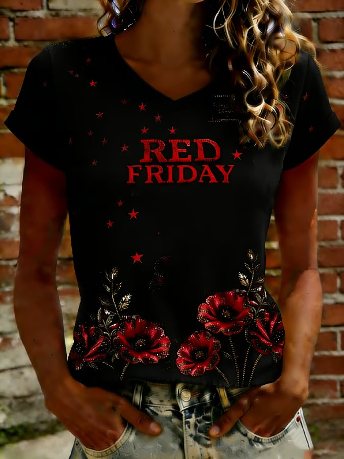 Red Friday Rose Accent T-Shirt Veteran Memorial Tribute Support Apparel Gift for Mom