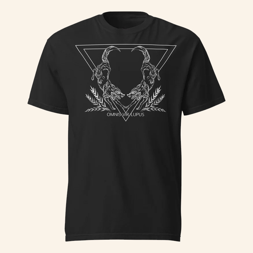 Red Rising Merch Omnis Vir Lupus T-Shirt Birthday Gift Ideas For Boyfriend