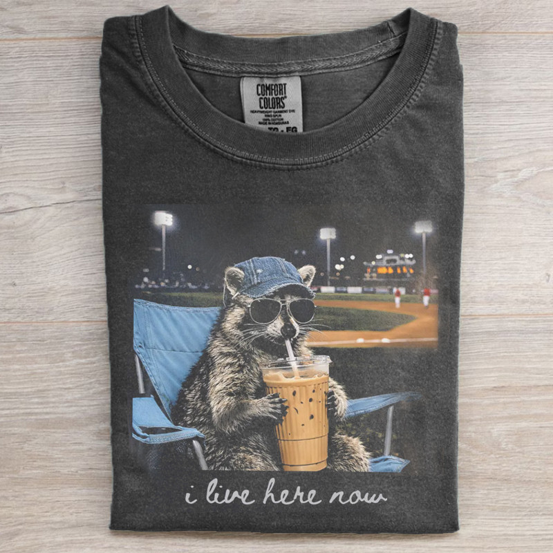 Retro I Live Here Now Raccoon T-Shirt Funny Baseball Raccoon Clothing Gift Ideas