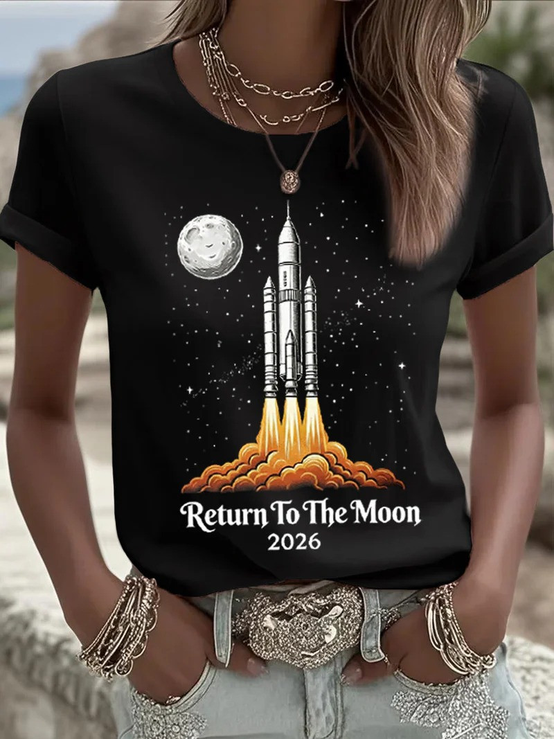 Returning To The Moon 2026 T-Shirt NASA Rocket Astronaut Space Clothing Gift For Her