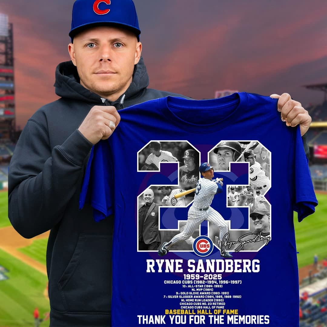 Ryne Sandberg Forever 23 A Chicago Cubs T-Shirt Baseball Team Gift Ideas