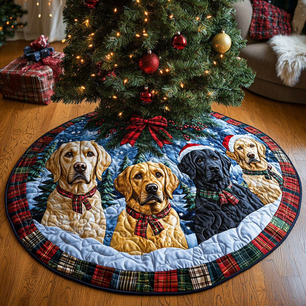 Santa Best Friend Christmas Quilted Tree Skirt Holiday Decor Christmas Gifts For Labrador Lovers