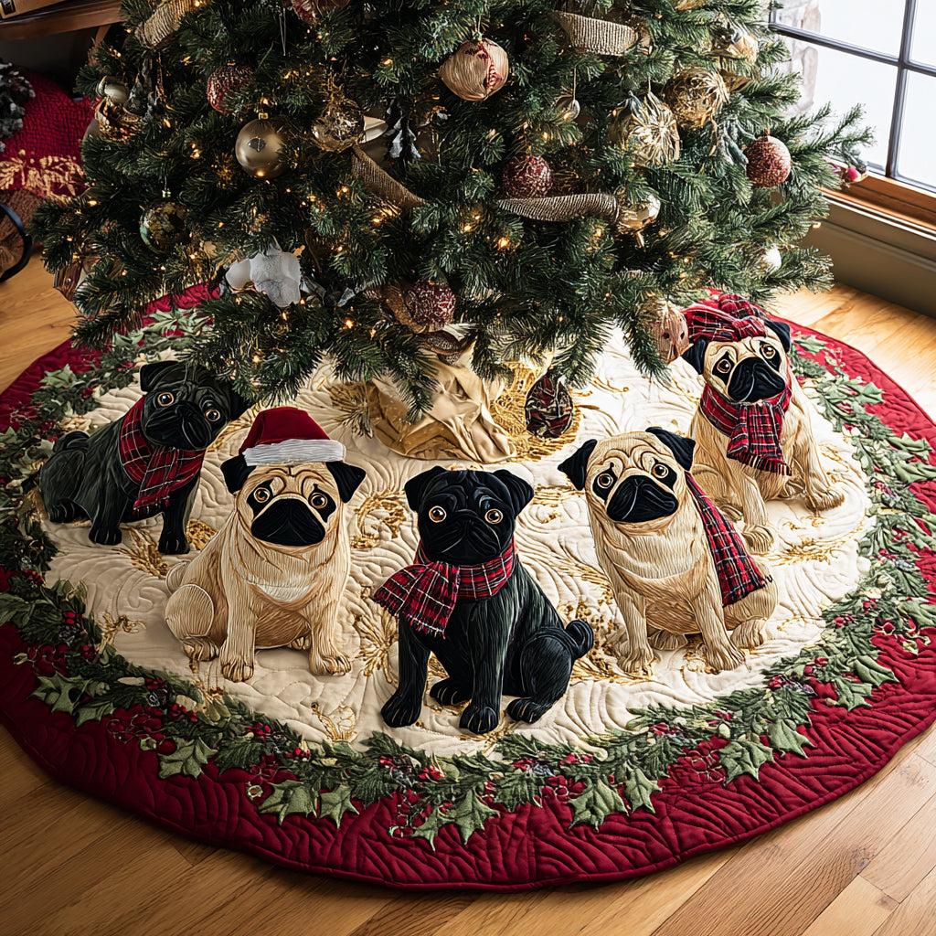 Santa Pug Quilted Christmas Tree Skirt Warm and Soft Christmas Tree Skirt for Winter