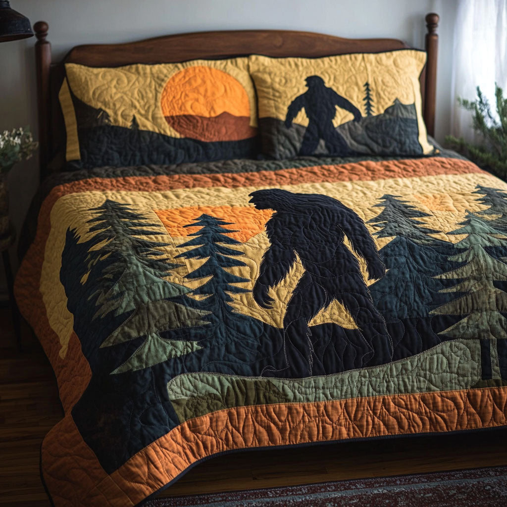 Sasquatch Trails Quilted Bedding Set Home Comfort Bedding Set That Everyone Will Love
