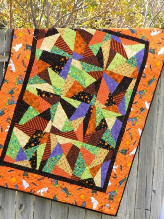 Shadowy Figures Quilted Blanket Halloween Gifts For Teens