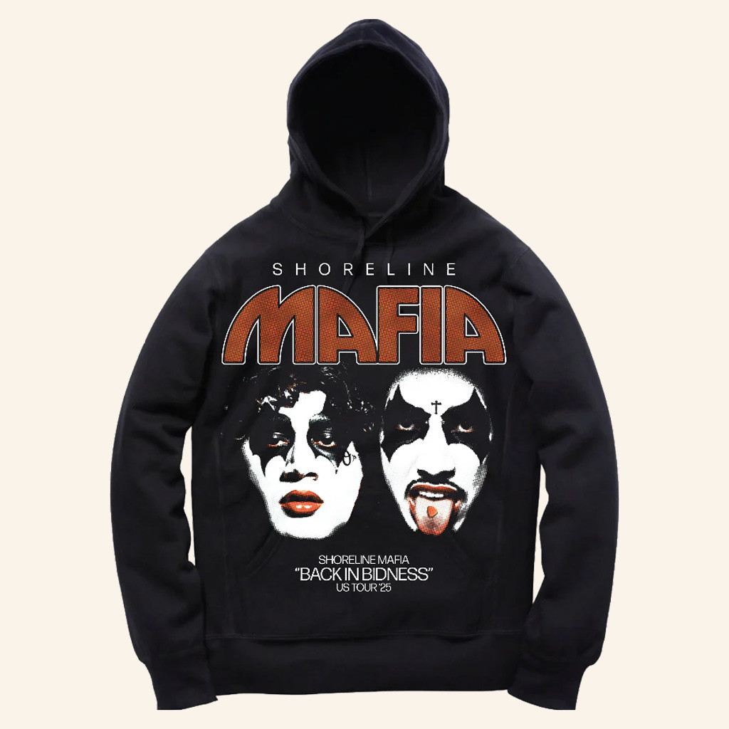 Shoreline Mafia Merch Shoreline Kiss Hoodie Back In Bidness US Tour 25 Hoodie Gifts For Fans