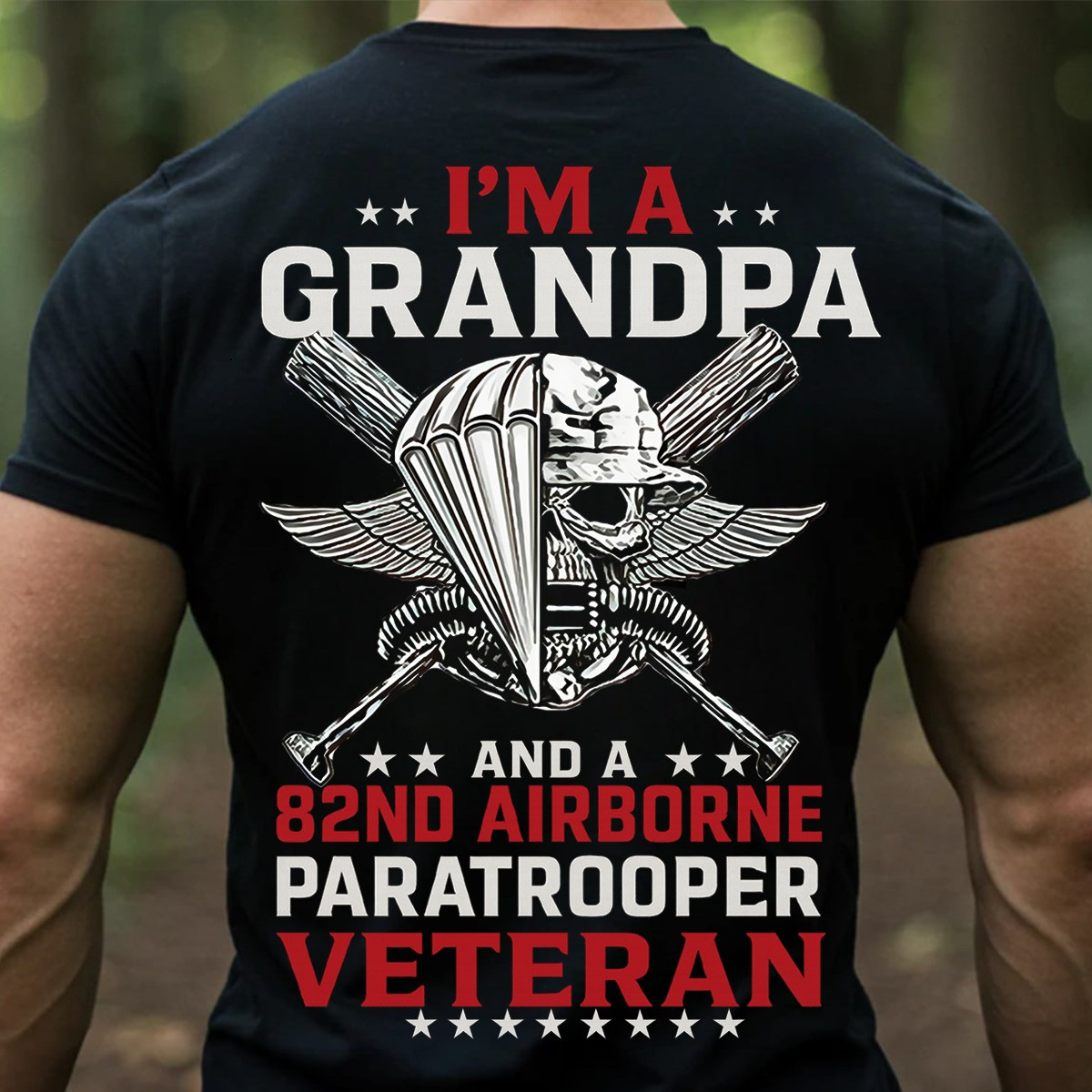 Skull 82nd Airborne Veteran T-Shirt I'm A Grandpa U.S. Army Paratrooper Veteran Tee Presents