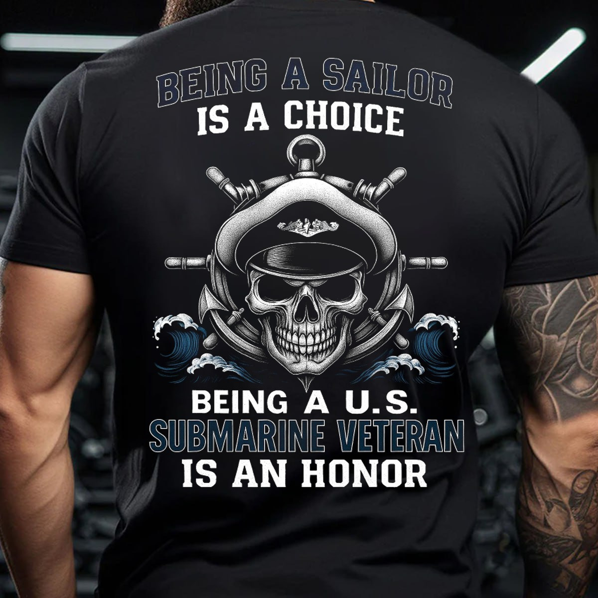 Skull Ship Rudder Submarine Veteran T-Shirt Being A US Submarine Veteran Clothing Presents