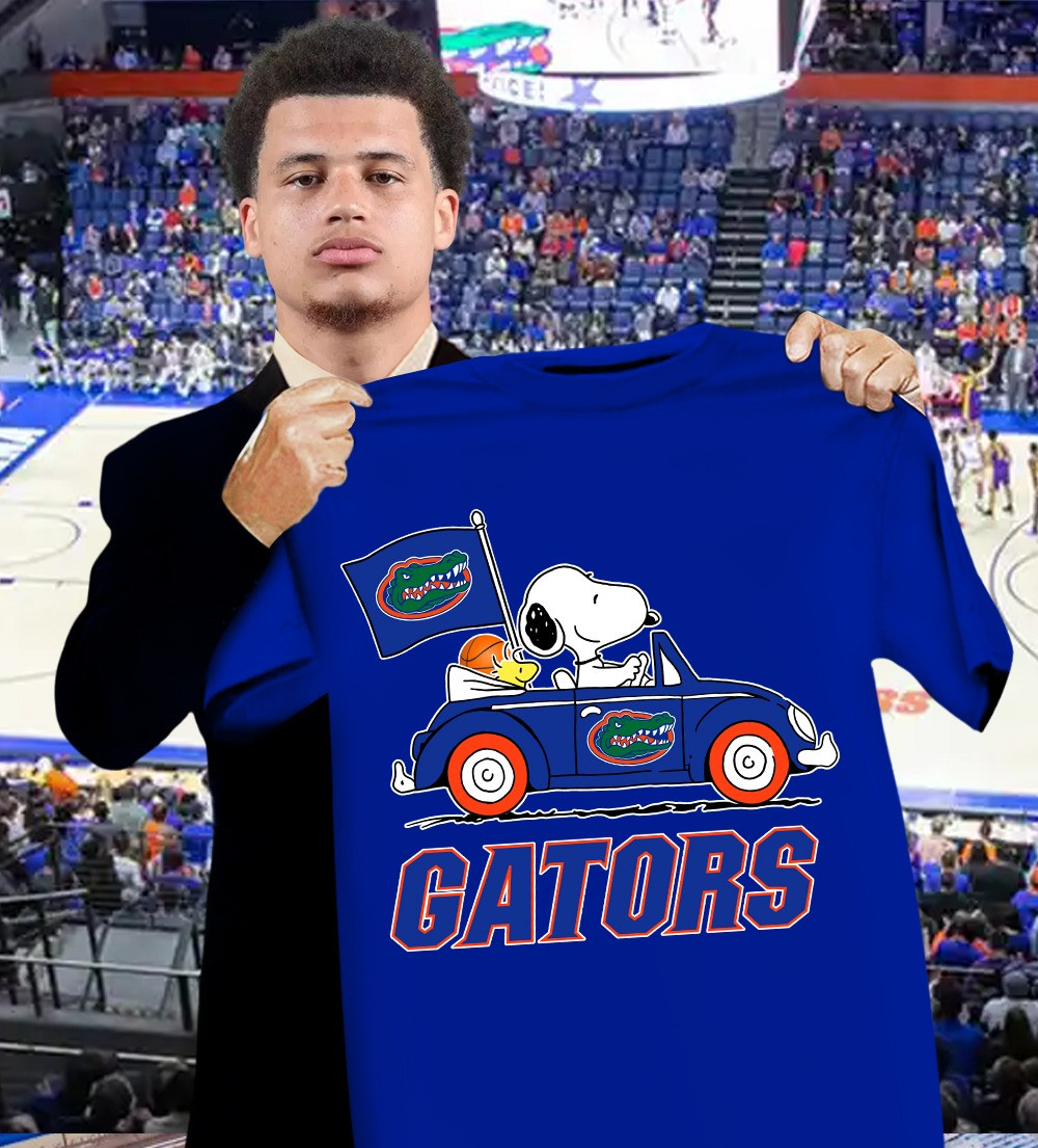 Snoopy Florida Gators T-Shirt Cute Fan Merch Florida Gators Father's Day Gifts For Dad