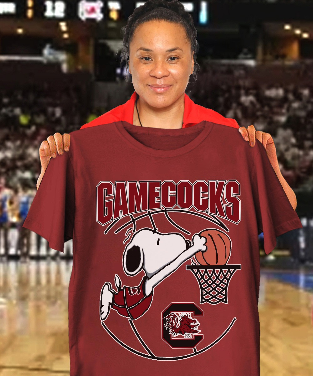 Snoopy Gamecock South Carolina Women's Basketball T-Shirt Best Gifts For Fans