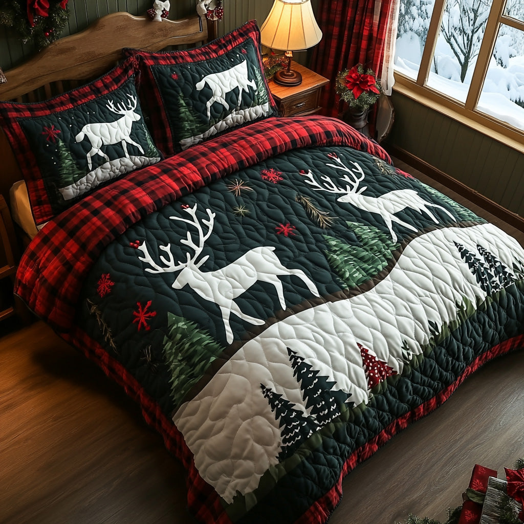 Snowy Reindeer Quilted Bedding Set Premium Duvet Cover Gift Set for Mom or Grandma