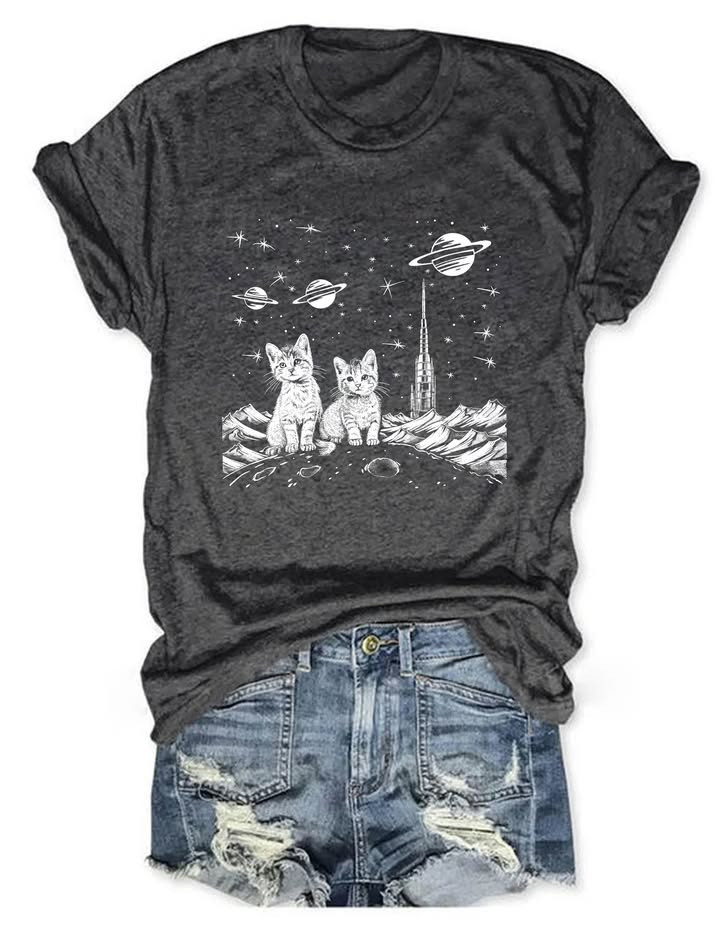 Space Kittens Women's T-Shirt Cute Graphic Tees Gifts For Cat Lovers