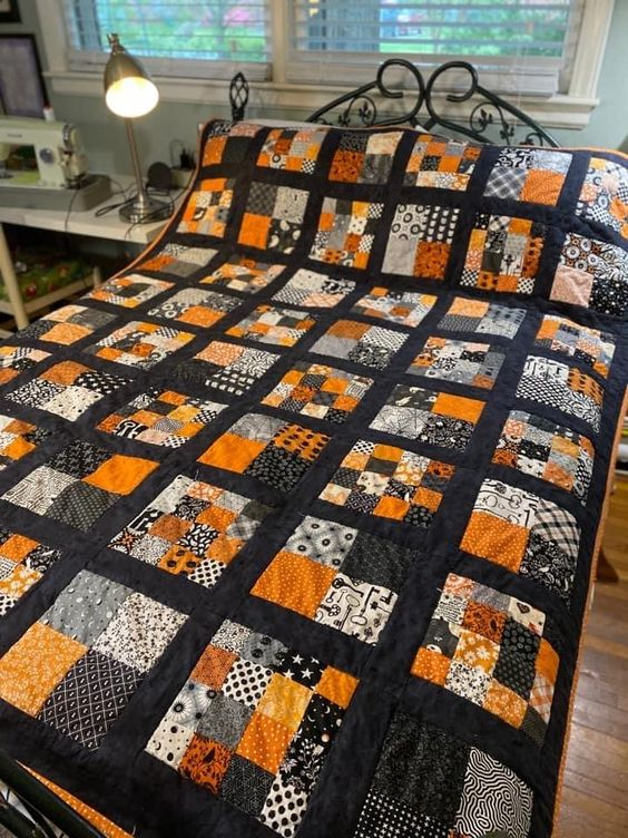 Spooky Ghost Quilted Blanket Gift For Halloween