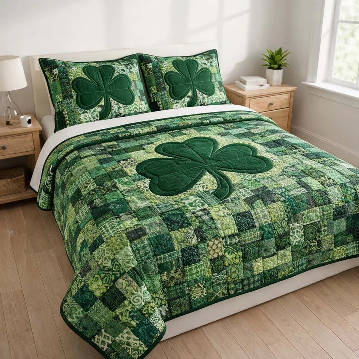 St Patrick's Day Green Shamrock Patchwork Quilted Bedding Set Irish Lucky Clover Bedroom Decor Gift