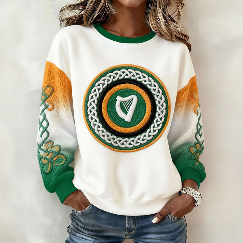 St Patrick's Day Trinity Knot Sweatshirt St Paddys Day Apparel Holiday Gift For Girlfriend