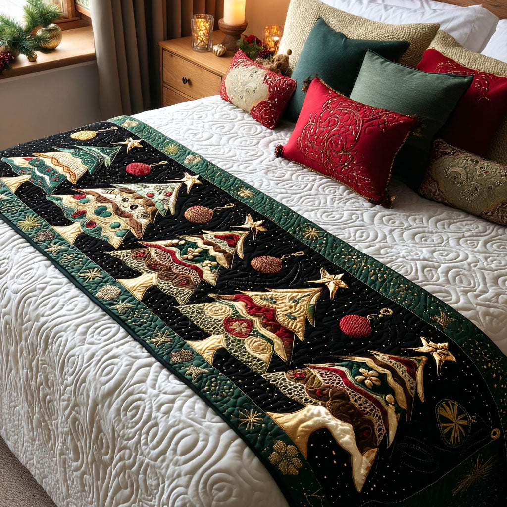 Starlit Eve Quilted Bed Runner Holiday Bedroom Ideas Family Xmas Presents