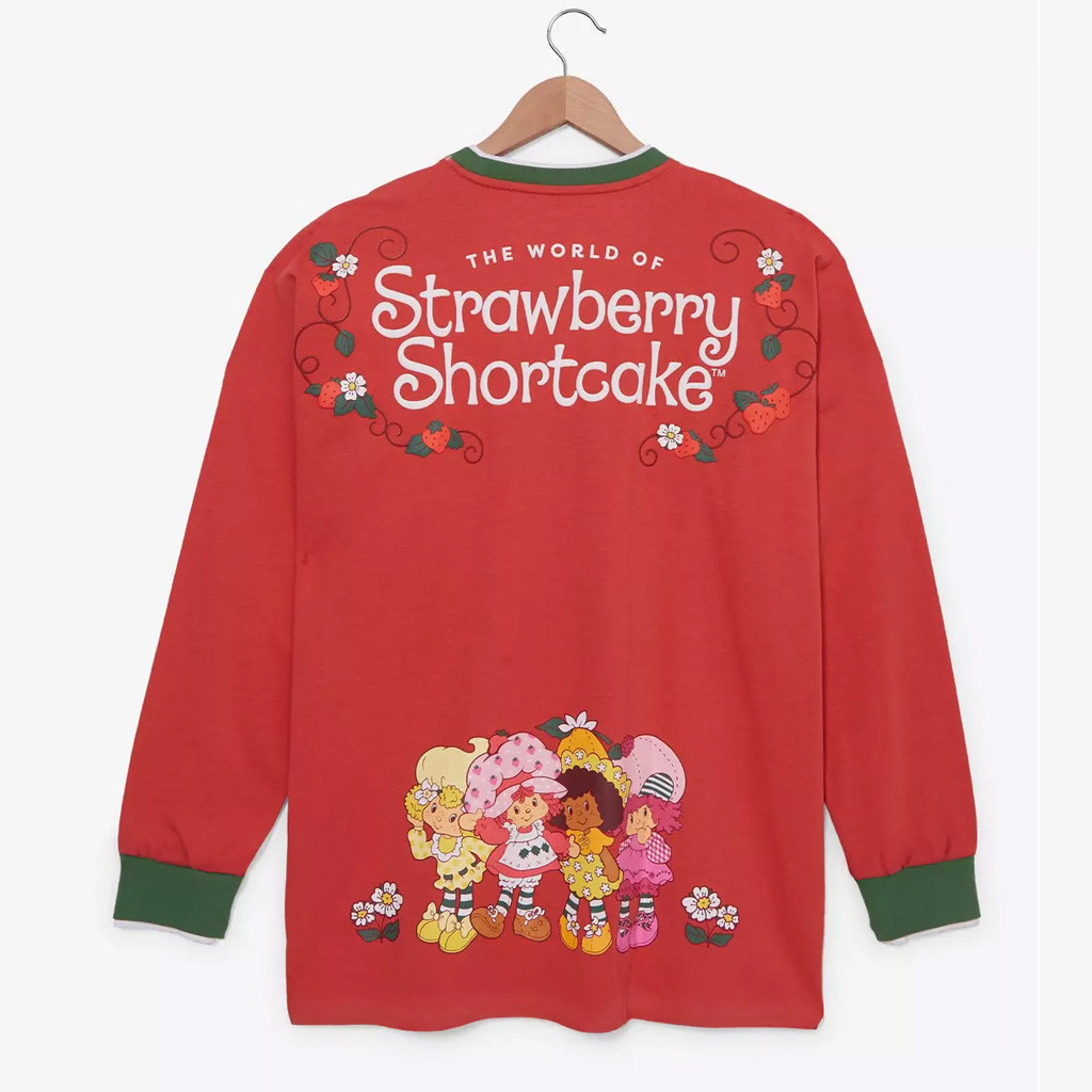 Strawberry Shortcake Merch Strawberry Shortcake Group Portrait Long Sleeve T-Shirt Gifts