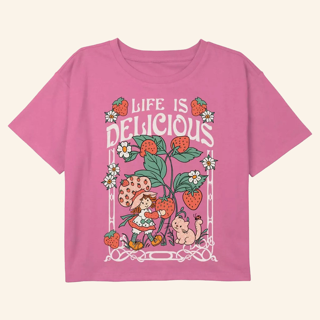 Strawberry Shortcake Merch Strawberry Shortcake Life Is Delicious Cropped T-Shirt Sister Gifts