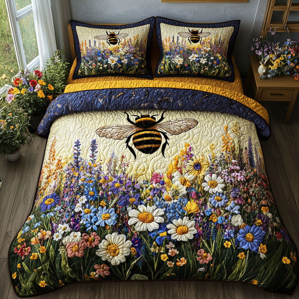 Sunray Bee Quilted Bedding Set Luxury Duvet Cover Set for Elegant Bedroom Decor