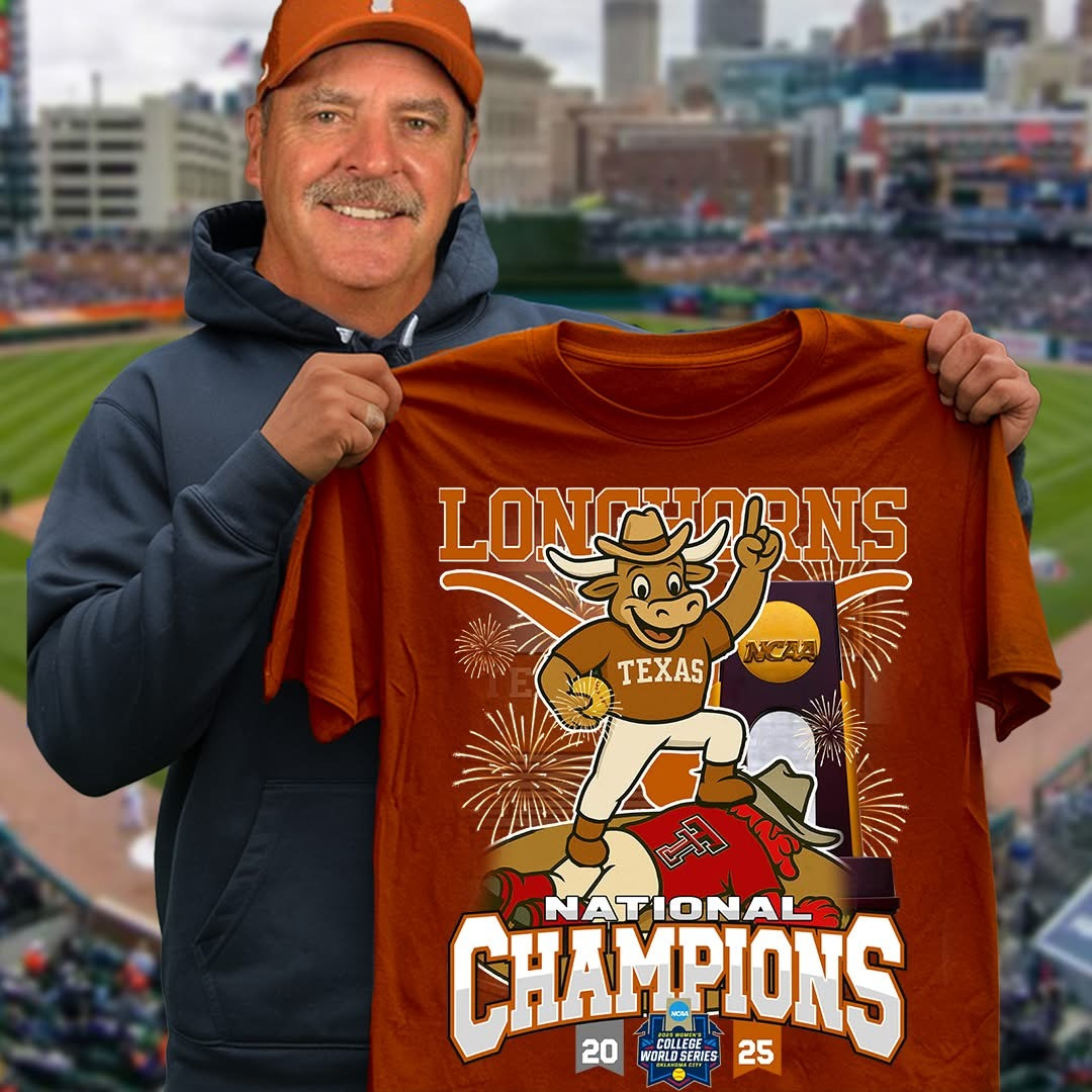 Texas Women's Softball National Champions 2025 T-Shirt Softball Lovers Gifts