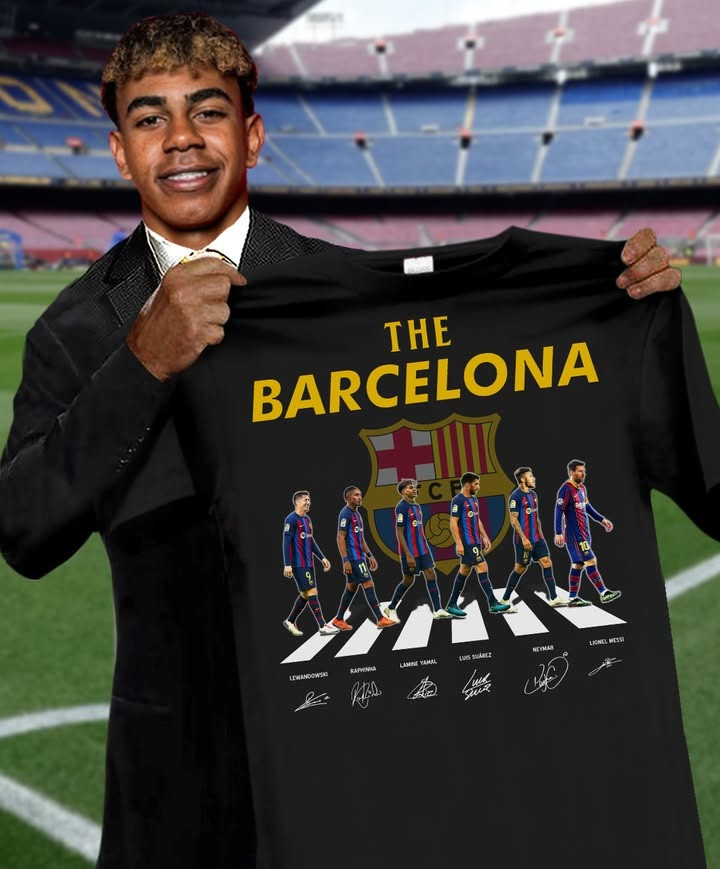 The Barcelona Players Legends Players Signature T-Shirt Fan Barcelona Themed Gifts