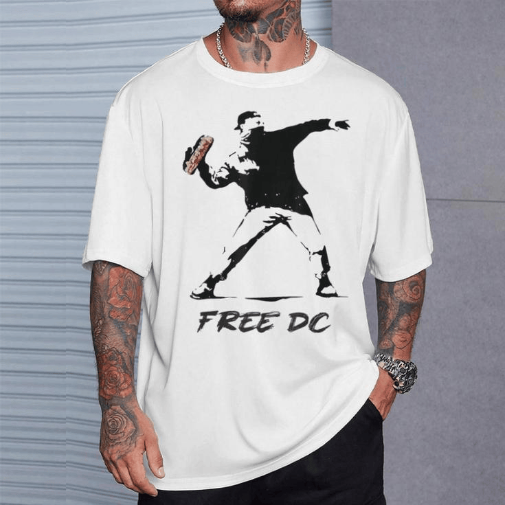 The Sandwich Guy Washington Dc Sandwich Thrower T-Shirt Christmas Dad Gift