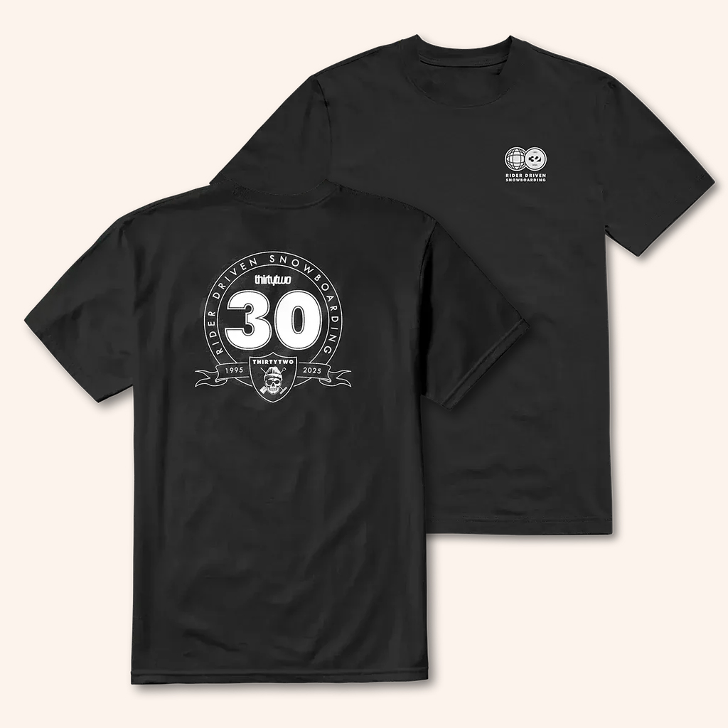 ThirtyTwo Merch ThirtyTwo 30 Year Anniversary T-Shirt Gifts For Boyfriend