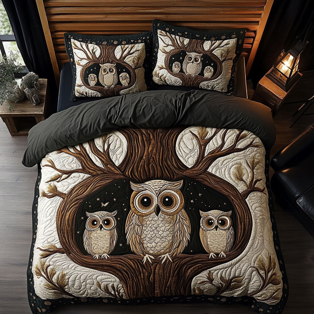 Twilight Wings Quilted Bedding Set Warm and Elegant Bedding Gift Set for Every Home