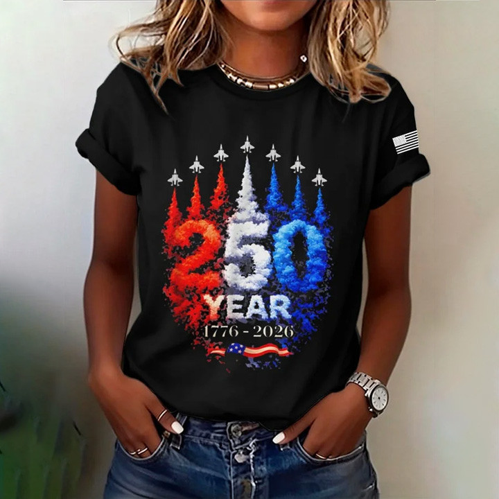 US 250 Years 1776 2026 T-Shirt Fourth Of July Clothes Patriotic Gift For Her