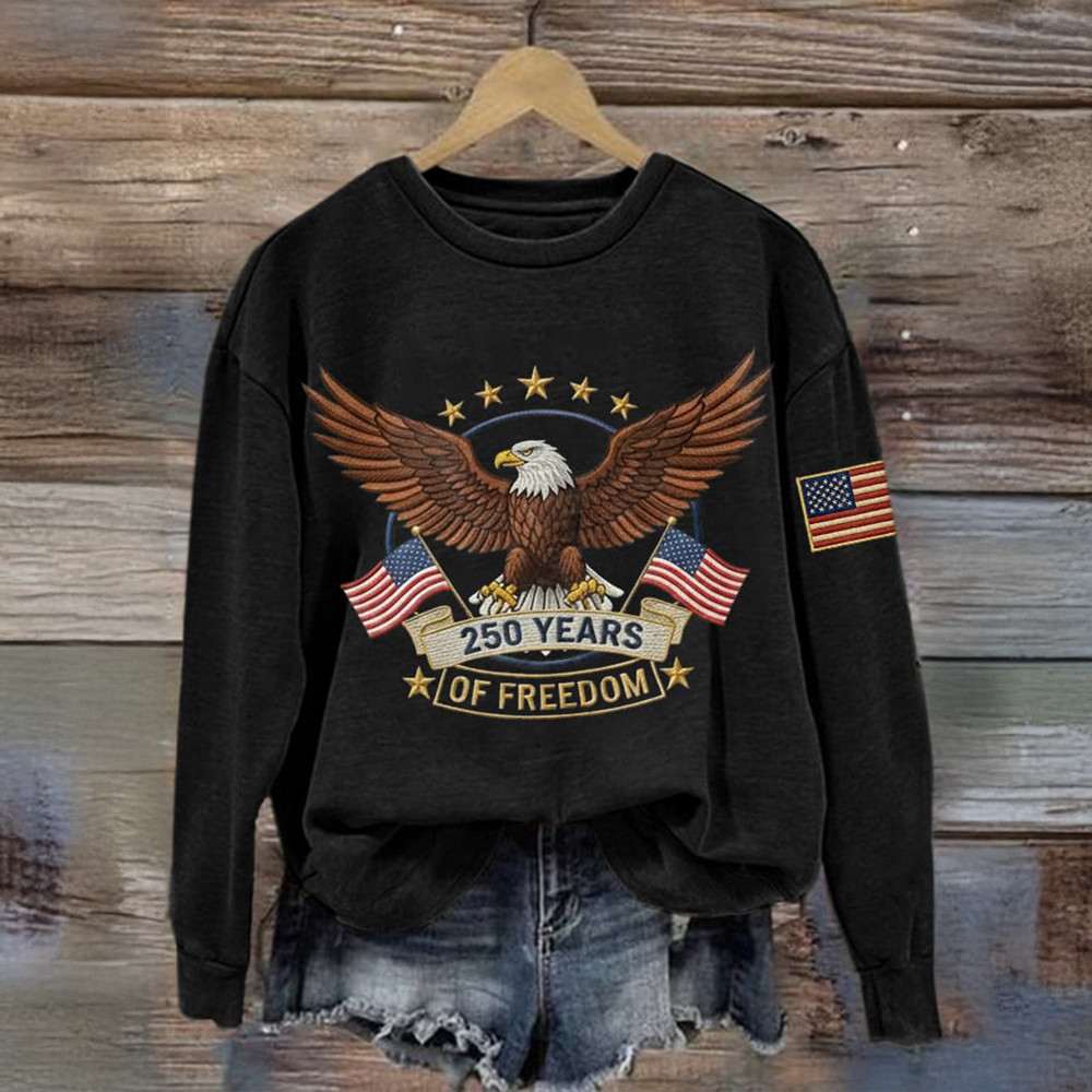 US 250 Years Of Freedom Patriotic Sweatshirt 4th Of July Clothing Gift For Mother