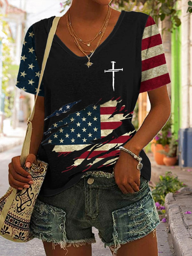 US 250Th Anniversary Cross And Flag V-Neck Shirt 4th Of July Clothes Patriotic Presents