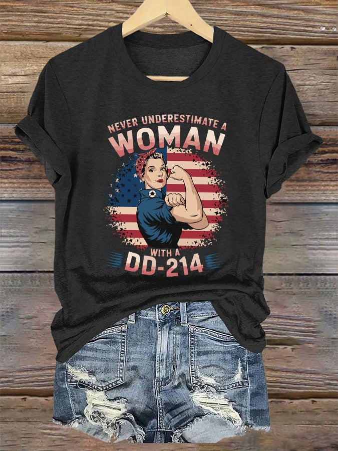 US Veteran American Flag T-Shirt Never Underestimate A Woman With A DD 214 Shirt Gifts For Mom
