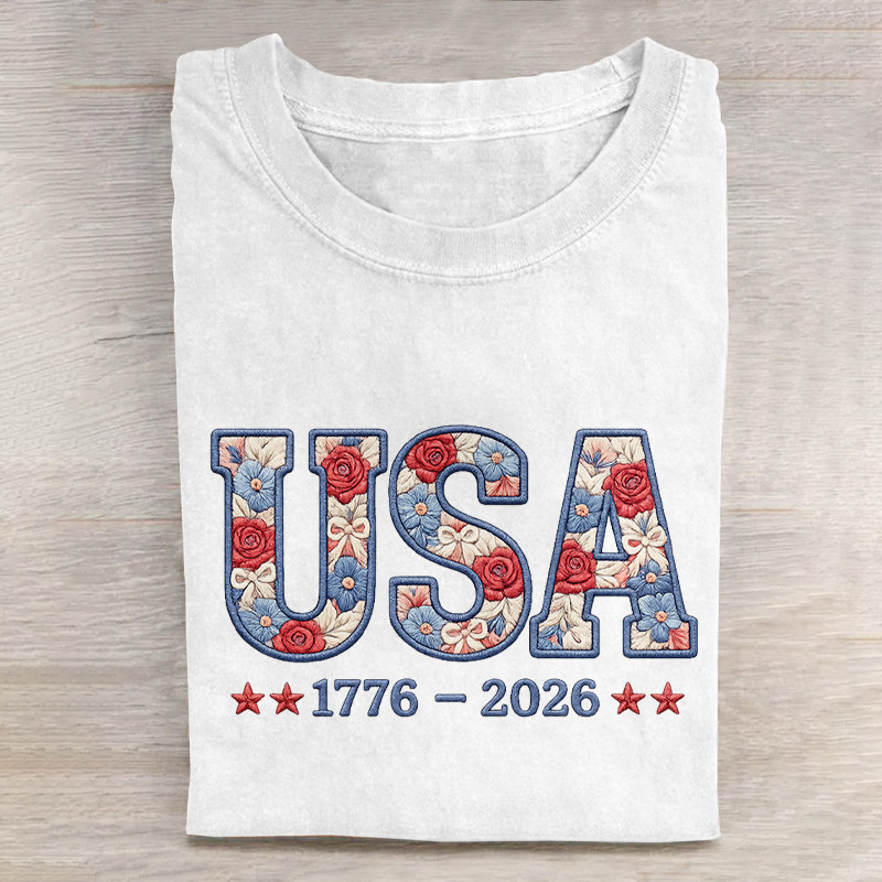 USA 1776 2026 Florall T-Shirt America's 250th Birthday Clothes Gift For Girlfriend