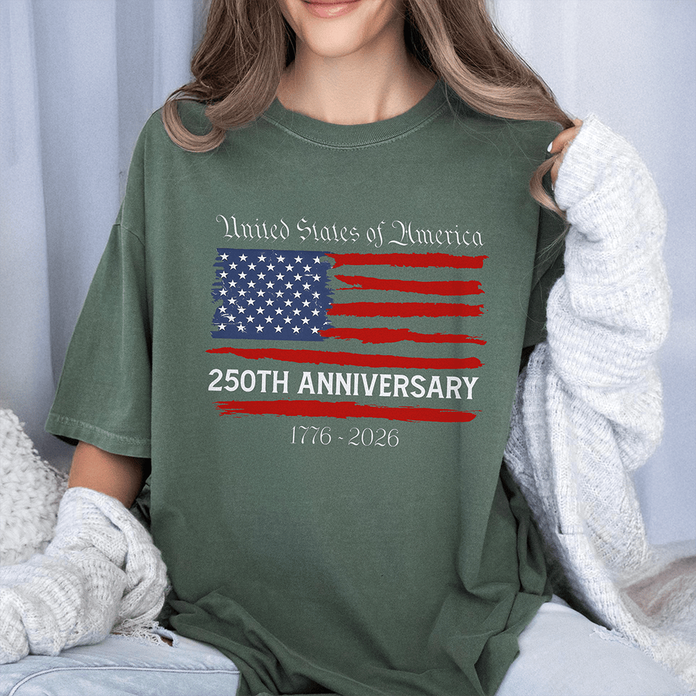 USA 250Th Anniversary 1776 2026 T-Shirt America's Birthday Clothes Patriotic Gift For Her