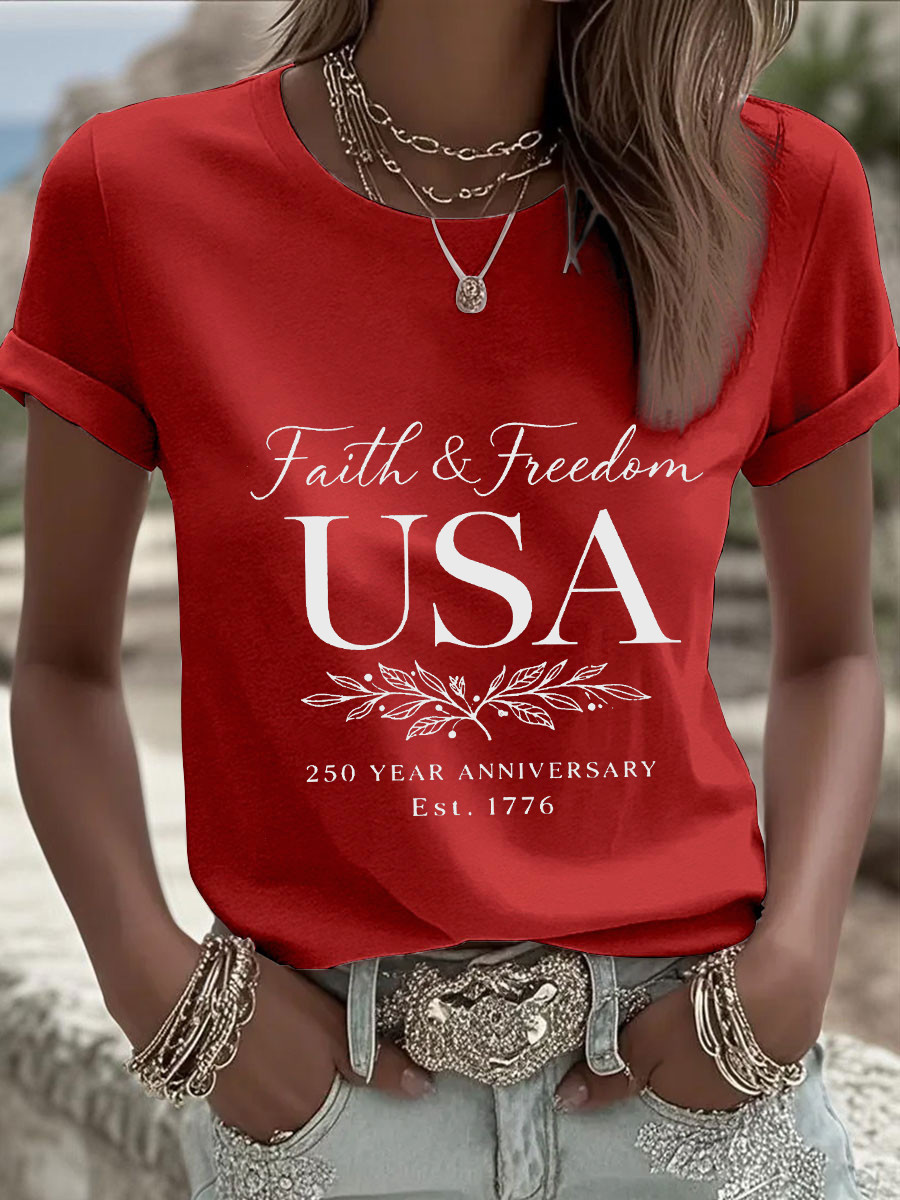USA 250Th Anniversary Est 1776 T-Shirt Independence Day 2026 Clothes Patriotic Gift For Her