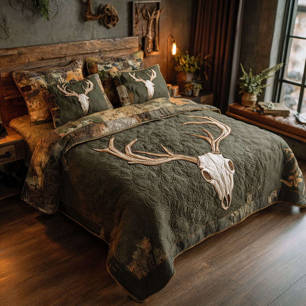 Valley Shadows Quilted Bedding Set Luxury Duvet Cover Set for Elegant Bedroom Decor