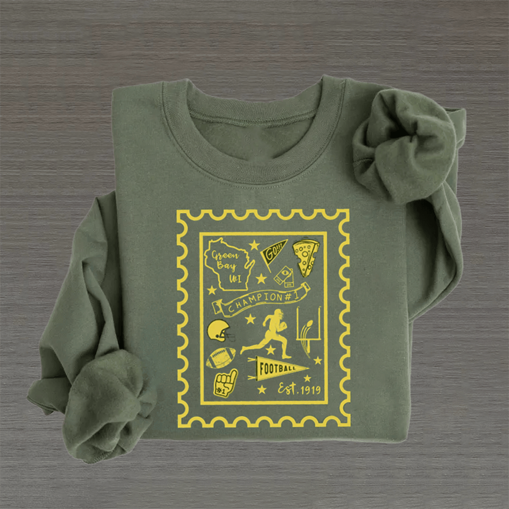 Vintage Green Bay Football Sweatshirt Est 1919 Clothing Senior Football Player Gift Ideas