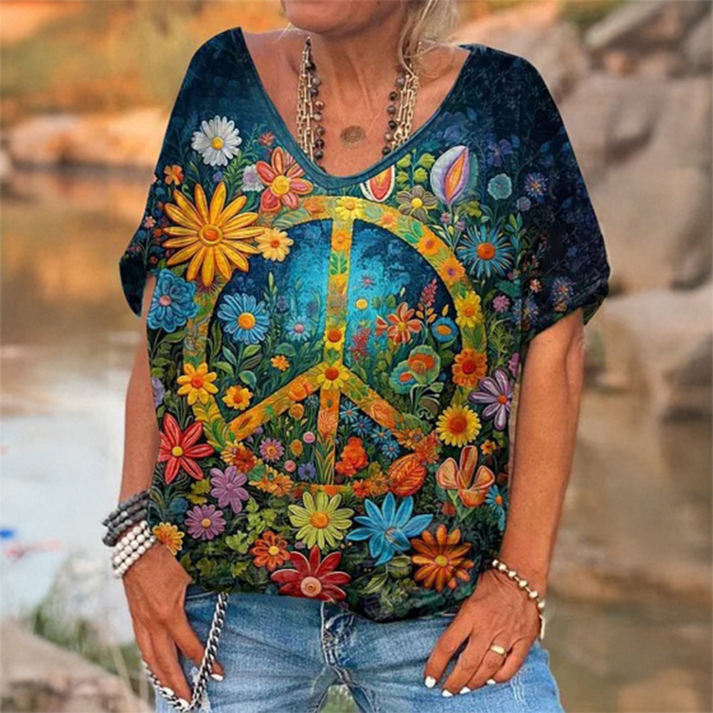 Vintage Hippie Peace And Love V-Neck Shirt Hippie Style Merch Good Gift For Mother