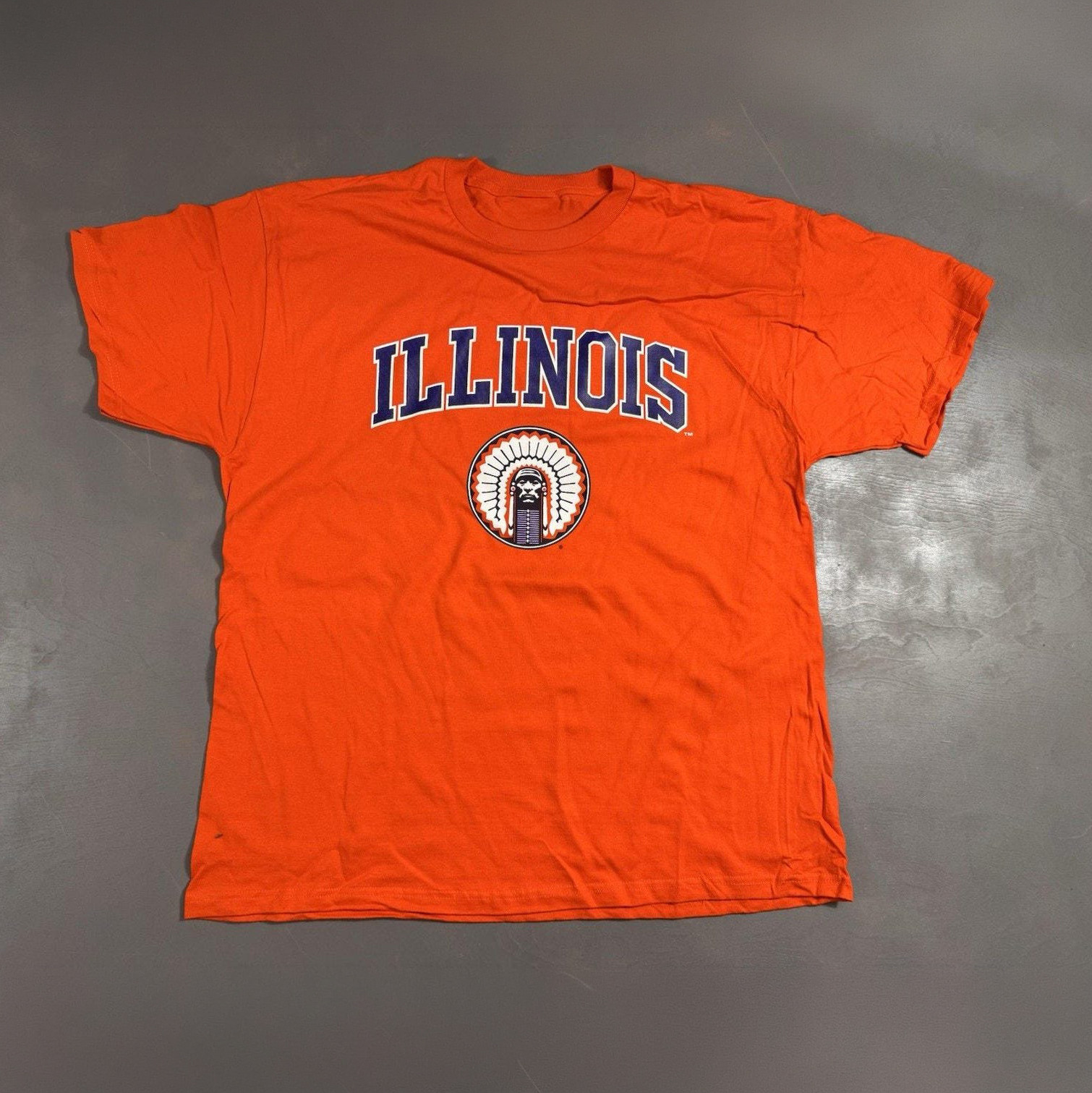 Vintage Illinois Fighting Illini 2026 March Madness T-Shirt Illinois Fighting Illini Shirt Gift For Huge Fans