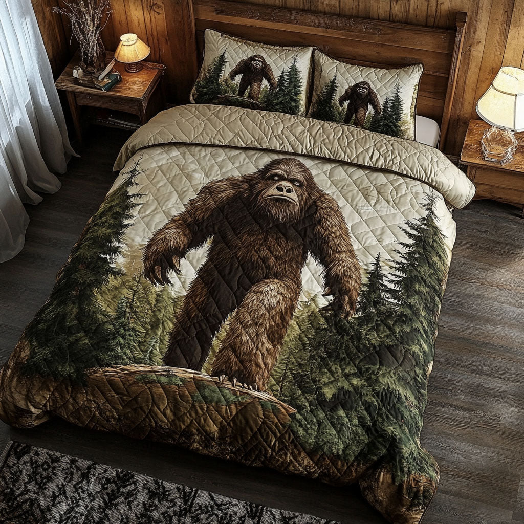 Wildfoot Wanderer Quilted Bedding Set Luxury Bedding Set with Pillow Covers Included