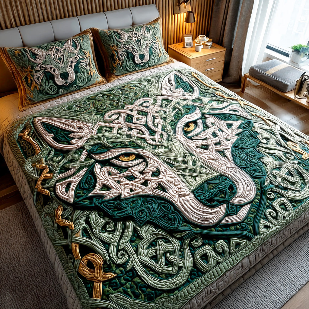 Wolf Guardian Knot Quilted Bedding Set Comfortable Microfiber Bedding Set for Everyday Use